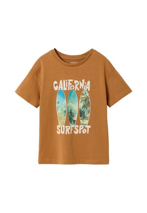 Brown short-sleeve t-shirt with three surfboards showing ocean and palm tree scenes, and text "California Surf Spot" on front.