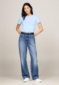 Tommy Hilfiger SLIM CODY - T-shirt basic - vessel blue