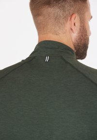 Endurance Langarmshirt - urban chic