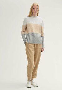 TOM TAILOR DENIM Pulover - grey beige colorblock