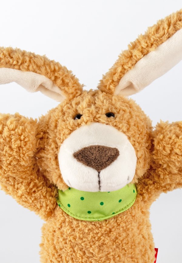 SIGIKID HASE HUBERTO HUMMELTAL S SWEETY PODCAST-HELD – Kuscheltier – braun