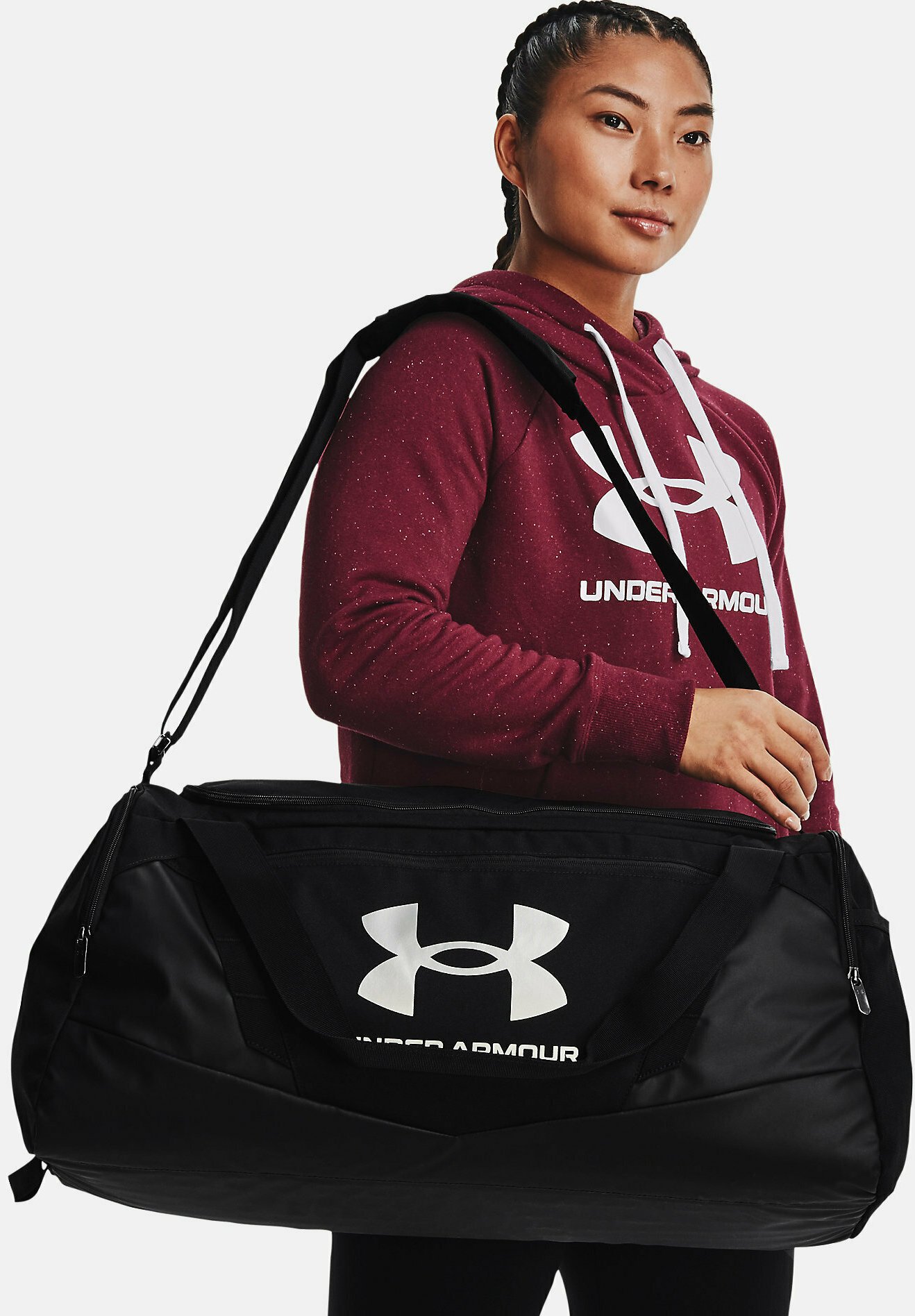 Under Armour UNDENIABLE MEDIUM Sports bag black Zalando