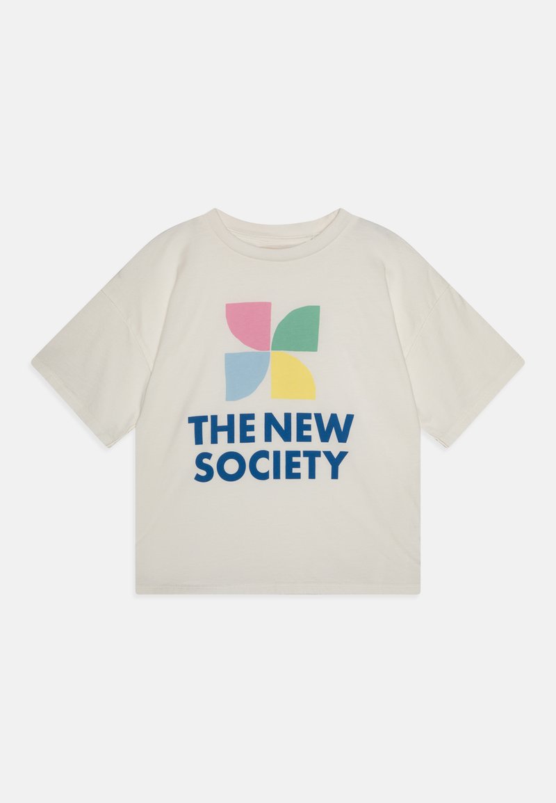 Kremo spalvos marškinėliai pagaminti iš medvilnės, su spalvingu grafiniu dizainu, kuriame yra persidengiantys raštai rožinės, mėlynos, žalios ir geltonos spalvų, su ryškiu tekstu.