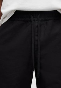 AllSaints HANBURY SHORT - Shorts - black