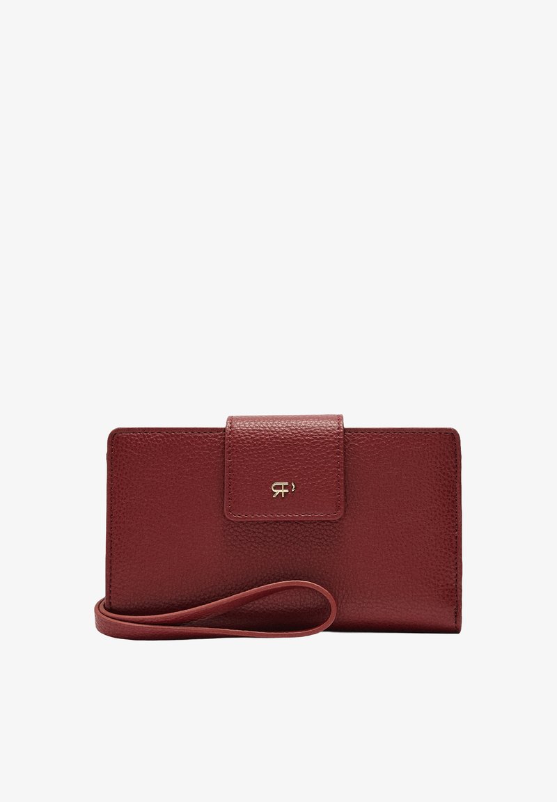 Bordowa skórzana portmonetka o teksturowanym wykończeniu, ze złotym logo i paskiem na nadgarstek. Posiada zapięcie na zatrzask.