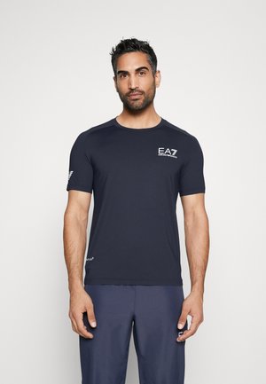 Forbrydelse gen Strengt EA7 Emporio Armani Sportsudstyr | Alt hvad du behøver for at dyrke din  sport | ZALANDO