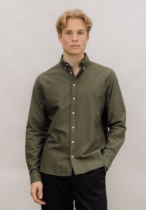 REDONDO - Button down-skjorte - olive