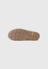 Keen UNEEK CONVERTIBLE UNISEX - Σανδάλια - brown