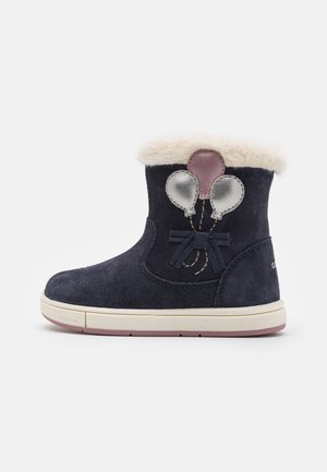 TROTTOLA GIRL - Korte laarzen - navy/pink