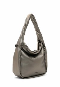 Borsa a spalla metallica grigia, realizzata in tessuto liscio e lucido. Manico spesso e attorcigliato, una tasca con zip, design minimalista con logo sottile.