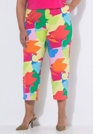 - Spodnie treningowe