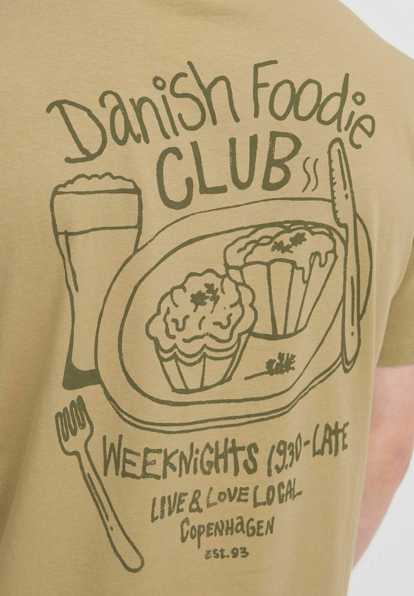 BHJAMEY - Print T-shirt - cornstalk3