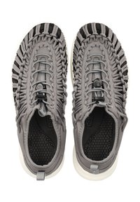 Keen - Sneakersy niskie