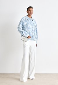 Cras SOUTH JACKET - Veste en jean - delicate bleach