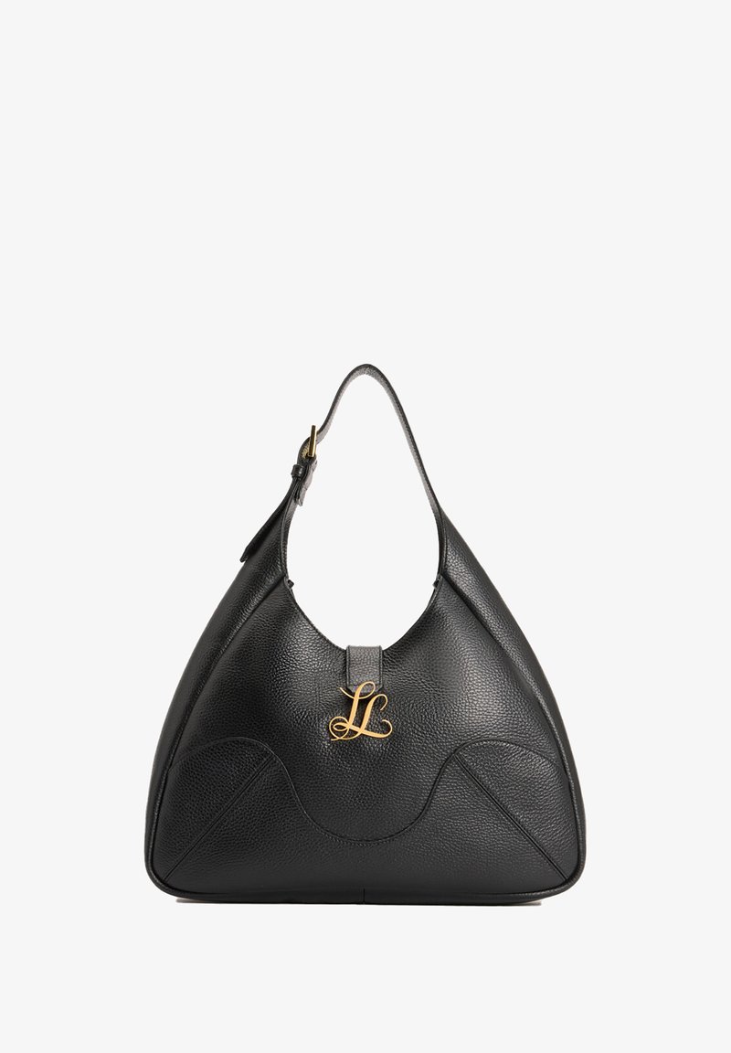 Fekete texturált bőr kézi táska ívelt felső fogantyúval és arany díszítő "SL" inicialékkal az elülső flapán.