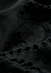 Next SQUARE NECK EMBROIDERED - Kasdienė suknelė - black