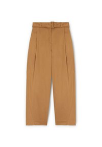 Tan broek met een ceintuur in de taille, geplooide voorkant, rechte benen en een gladde stofstructuur. Beschikt over een strak ontwerp zonder patronen.