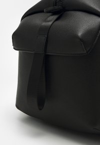 Armani Exchange BORSA UNISEX - Taška na víkend - nero/black