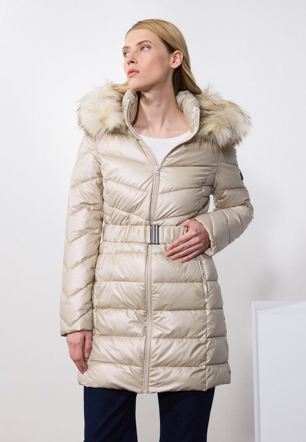 Classic coat - beige
