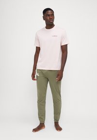 Lacoste Spodné tričko - dog rose/ladybird