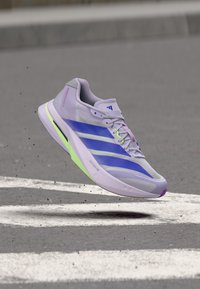 Unselected, purple tint/solar purple/green spark