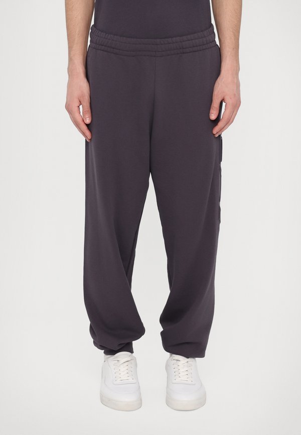 Tracksuit bottoms - periscope