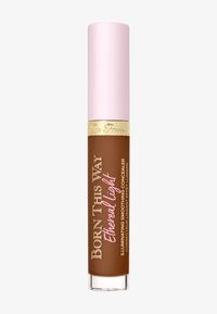 Too Faced BORN THIS WAY ETHEREAL LIGHT CONCEALER - Concealer - milk chocolate