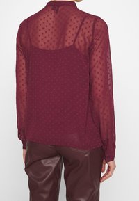 Vero Moda Button-down blouse - dark red