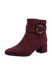 Stivaletti alla caviglia bordeaux in suede con tacco a blocco, dotati di una larga fascia e un accento metallico circolare. Design con punta affusolata.