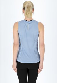 Swedemount ULTRA TANK - Top - lt blue