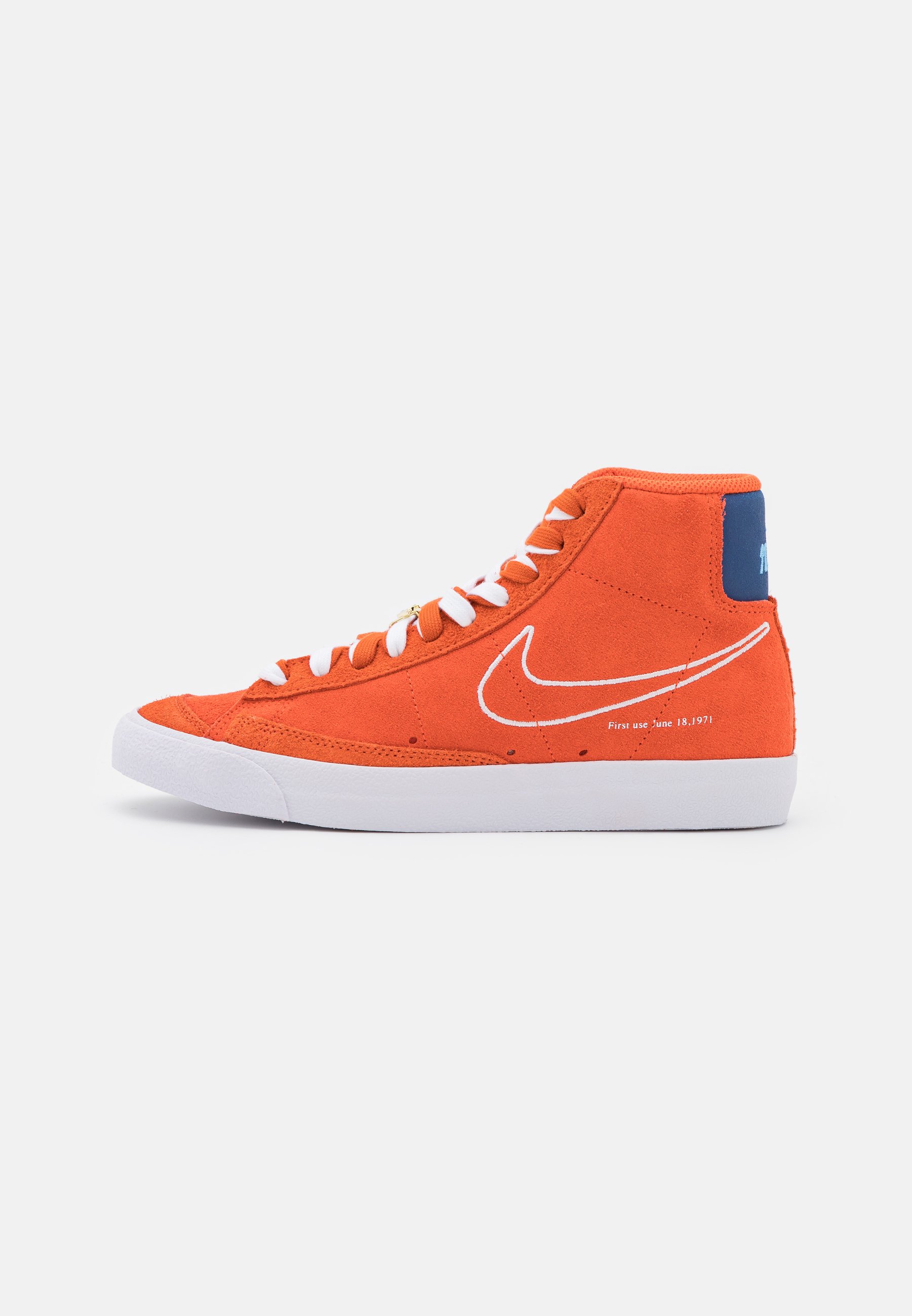Nike blazer mid orange high top trainers Clearance