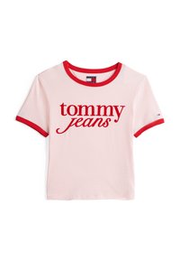 Rosa bomullströja med röda Ringer-kantningar vid halsen och ärmarna. Har stor röd text "tommy jeans" på framsidan. Mjuk textur.
