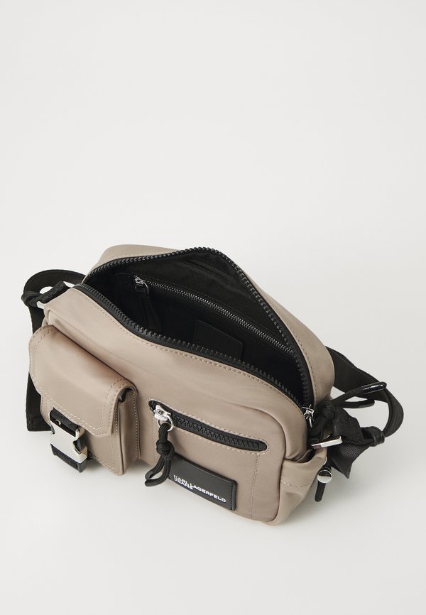 UTILITY CAMERA BAG UNISEX - Cross body bag - desert taupe2
