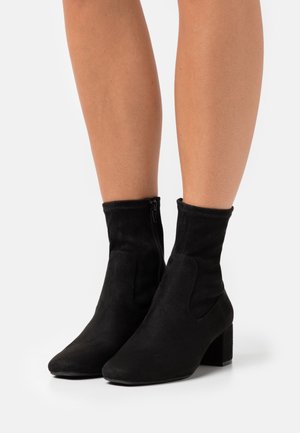 Call it Spring, Bottines - black