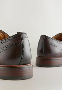 Next Nauhakengät - brown