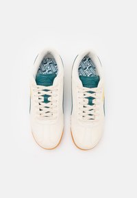 Puma ROMA - Tossud - alpine snow/cold green