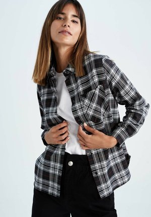 REGULAR FIT - Button-down blouse - black