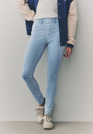 Vaqueros pitillo - bleach blue