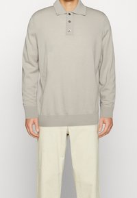 ARKET Stickad tröja - beige