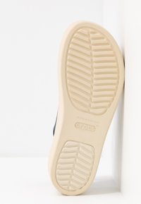 Crocs BROOKLYN LOW WEDGE - Tamancos - navy/stucco
