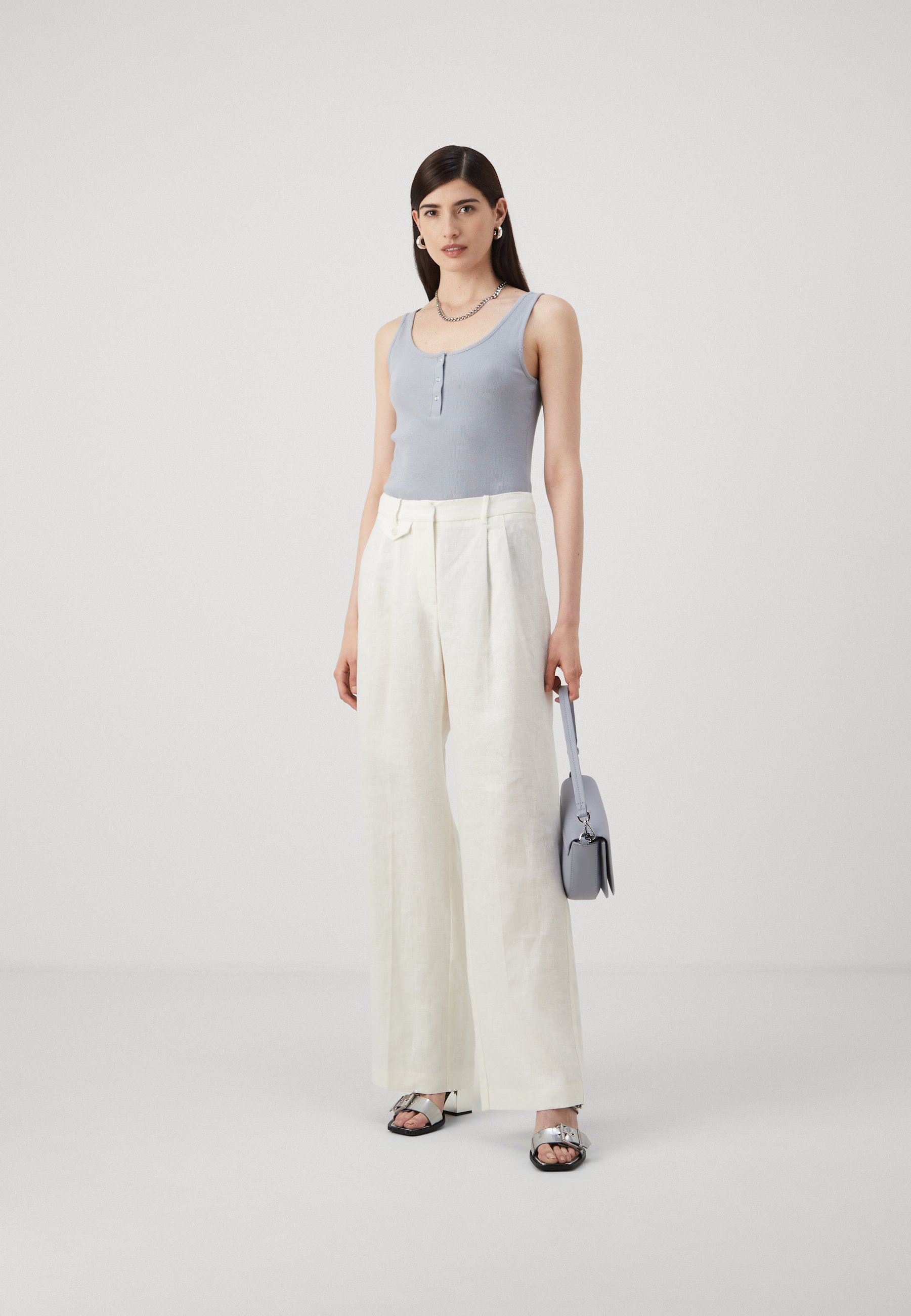 Malina MYA DOUBLE PLEAT WIDE PANTS - Trousers - white - Zalando.co.uk