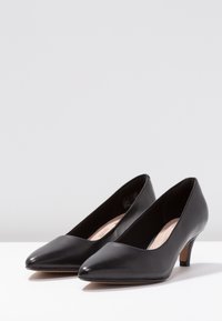 Clarks LINVALE JERICA - Pumps - black