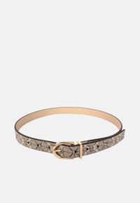 Mörkbrun läderbälte med ett mönstrat beige tygband som har blommönster, och en guldfärgad metallspänne.
