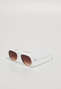 CLANDESTY UNISEX - Napszemüvegek - white