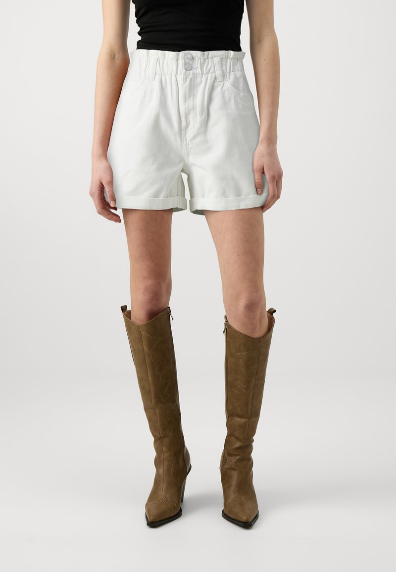 VERO MODA dam shorts VMLINN - Snow white main image 1