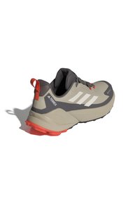 Adidas Terrex TRAILMAKER 2 GORE-TEX UNISEX beżowy