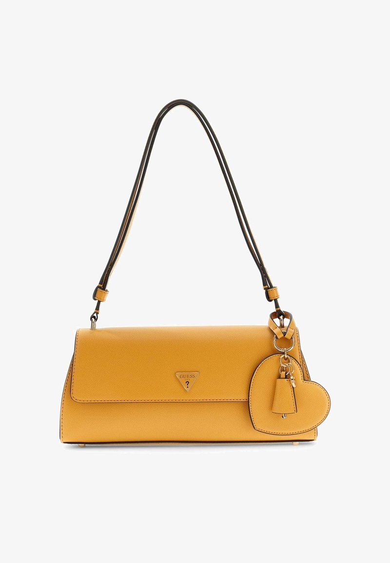 Sac à bandoulière en cuir jaune avec un porte-clés en forme de cœur et une sangle réglable bordée de noir, équipé d'un petit logo triangulaire à l'avant.