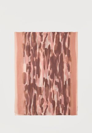 Tissu doux avec des coups de pinceau abstraits verticaux dans des tons de rose et de marron, bordé de contours unis rose poudré.