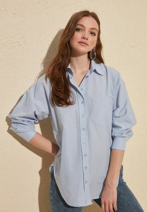 Button-down blouse - blue