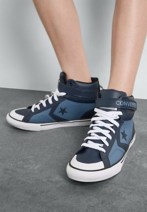 Converse PRO BLAZE STRAP UNISEX - Magas szárú edzőcipők - midnight pass/lakeside blue/white